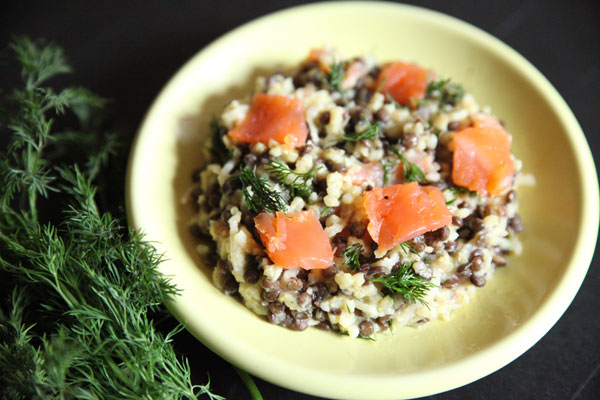 Salade de lentilles et saumon fumé