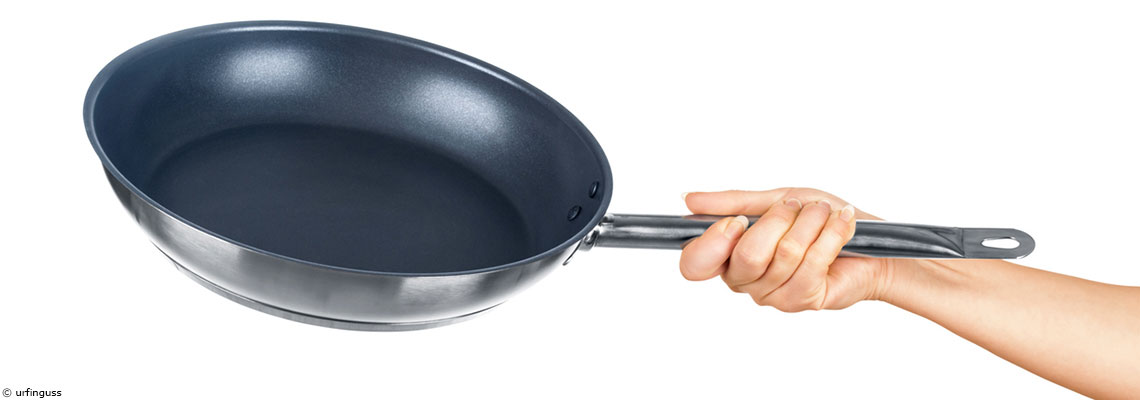 Poêle anti-adhésive : attention danger !