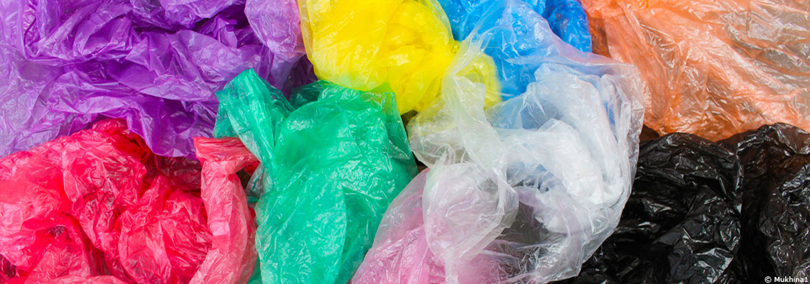 Avec la crise du coronavirus, le plastique revient en force