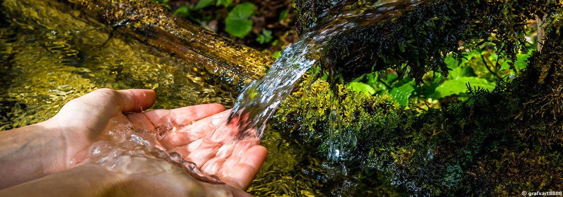 Nappes phréatiques : l’avenir des eaux en bouteille en péril, révèle cette enquête